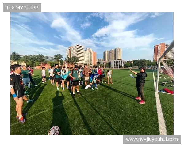 足球场上默契配合的经典案例分析与实战应用探讨